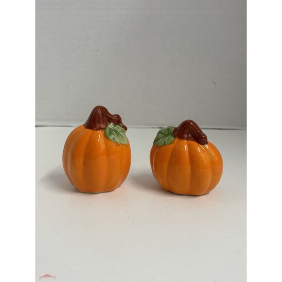 Fall 3 Piece Custom Bundle Lot Pumpkin Salt & Pepper Shakers - Picture 5 of 7